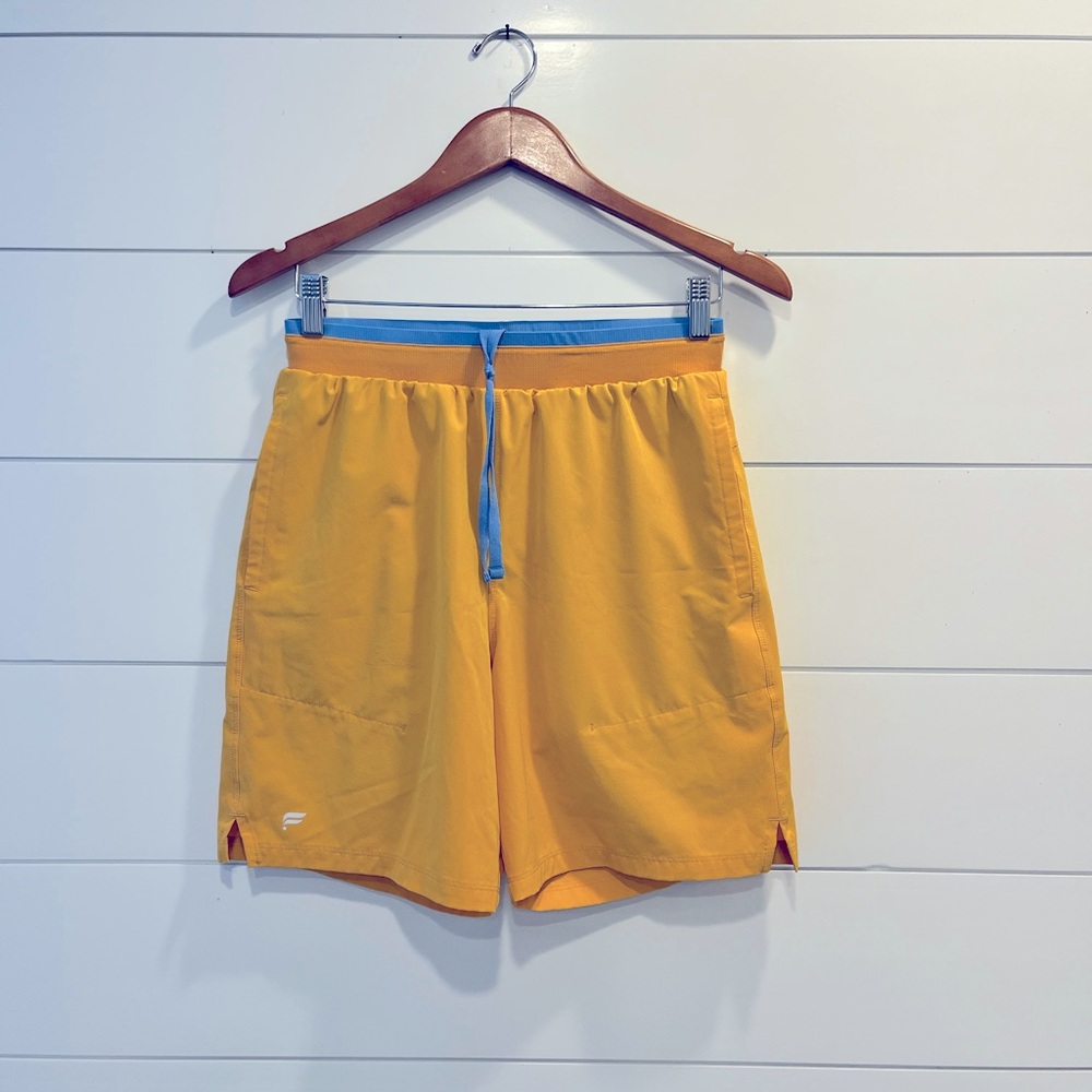 Fabletics lined short